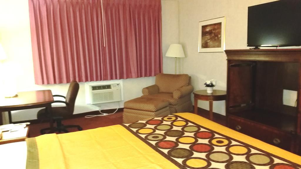 Americas Best Value Inn Ullin Mounds Exterior photo